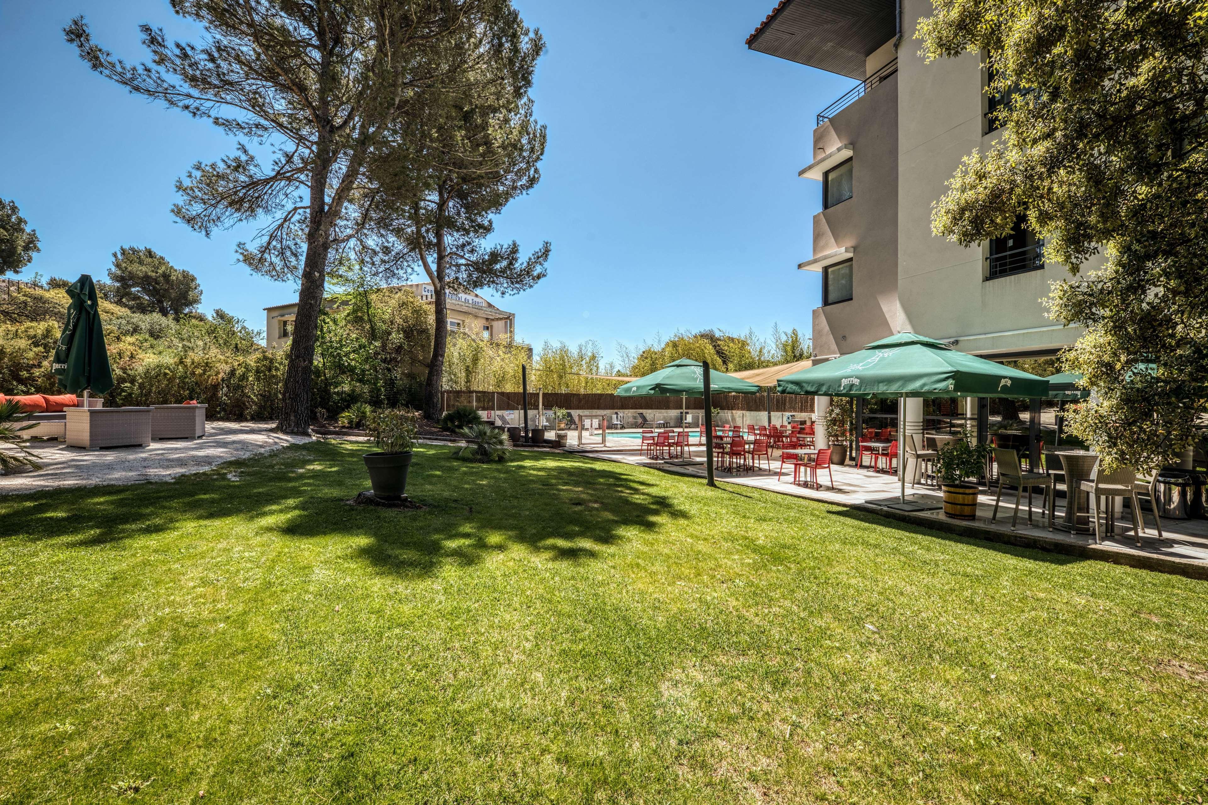 Mercure Aix-En-Provence La Duranne Gare Tgv Kültér fotó