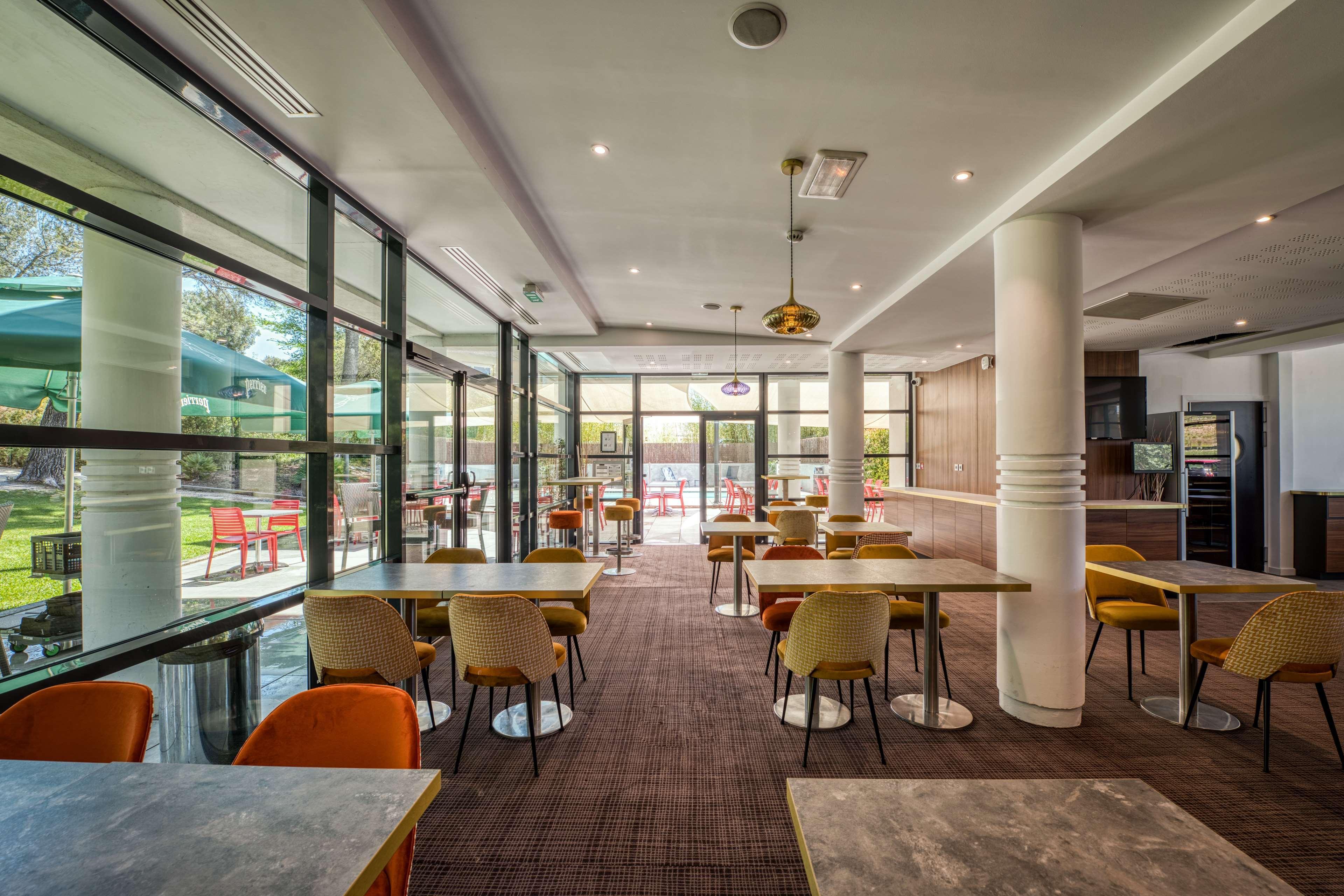 Mercure Aix-En-Provence La Duranne Gare Tgv Kültér fotó