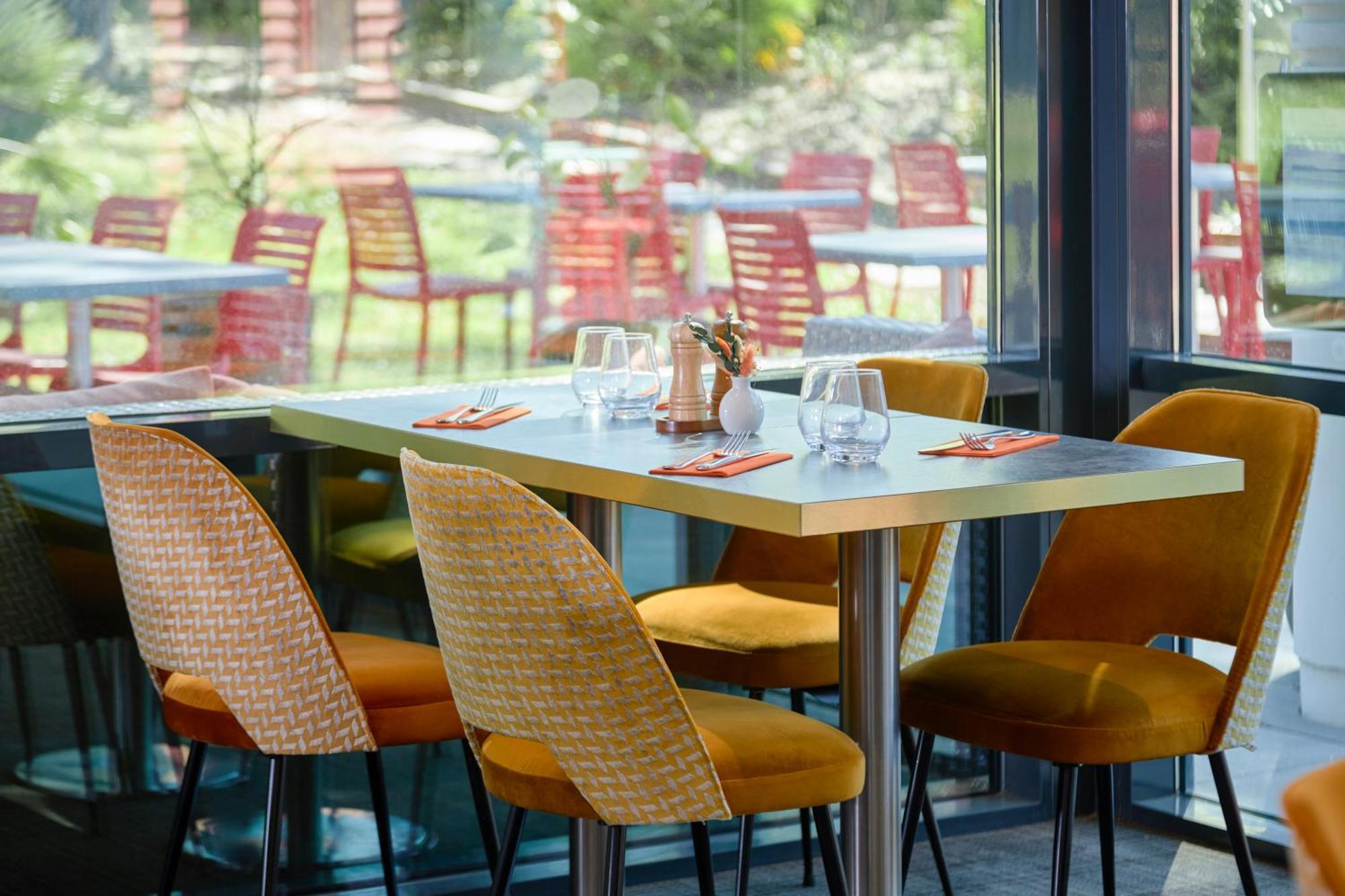 Mercure Aix-En-Provence La Duranne Gare Tgv Kültér fotó