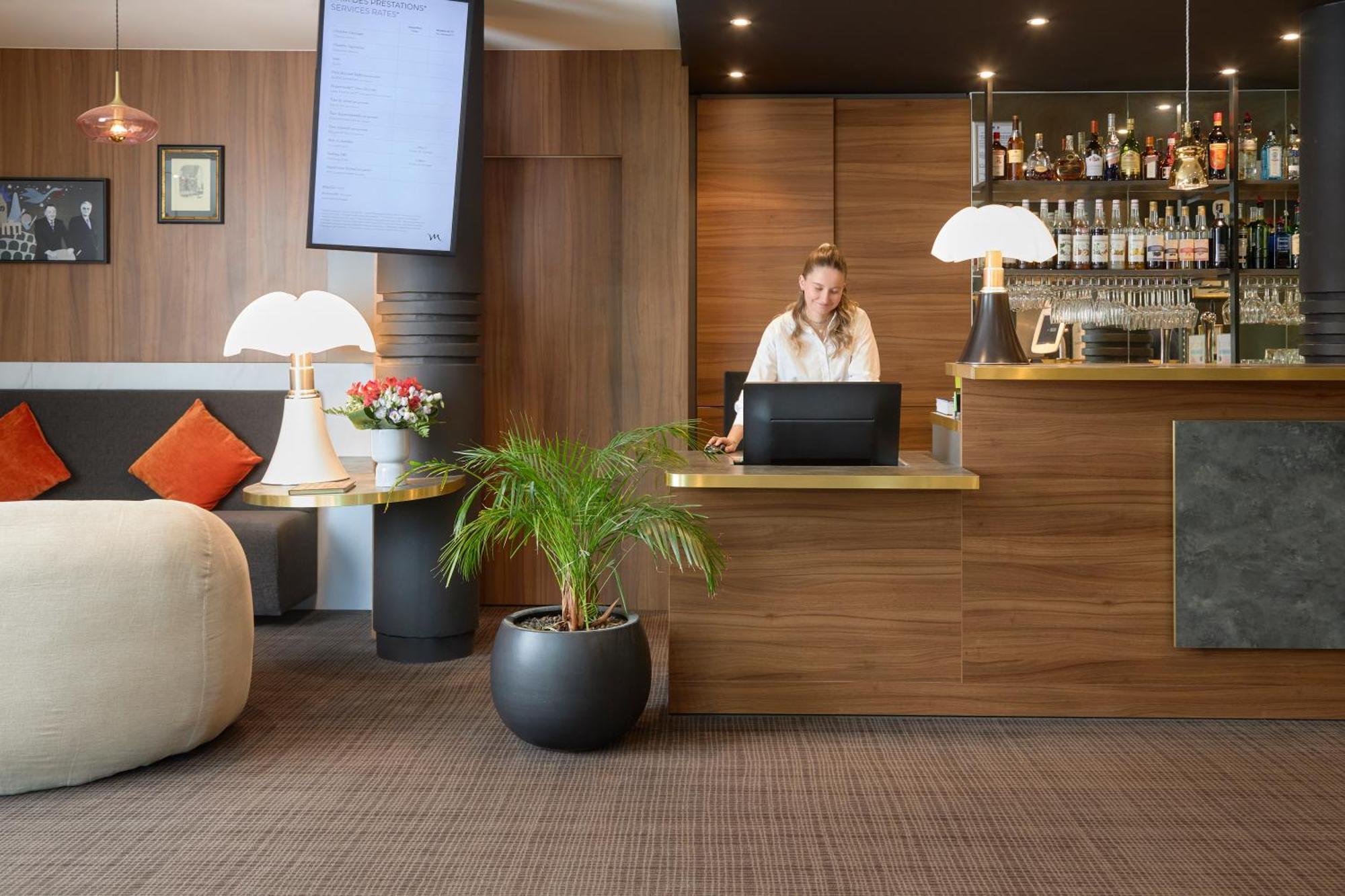 Mercure Aix-En-Provence La Duranne Gare Tgv Kültér fotó